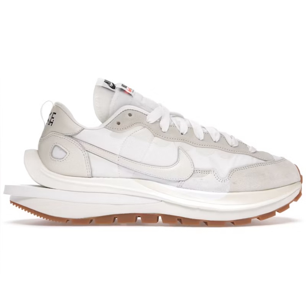 LIKE NEW Nike Vaporwaffle sacai Sail Gum